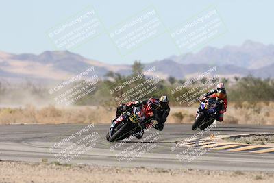 media/Oct-04-2025-CVMA (Sat) [[408bcdd6e4]]/Race 13-Amateur Supersport Open/